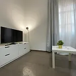 Premium Center بيت للعطل كالياري